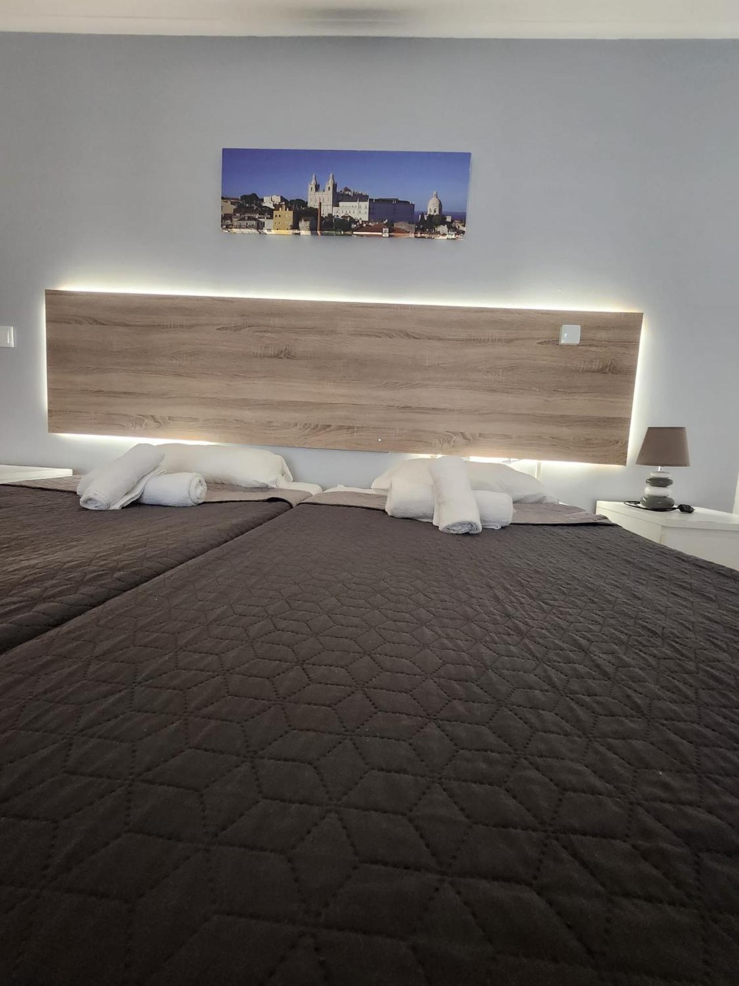 Daora Lisbon Low Cost Hostel Kültér fotó