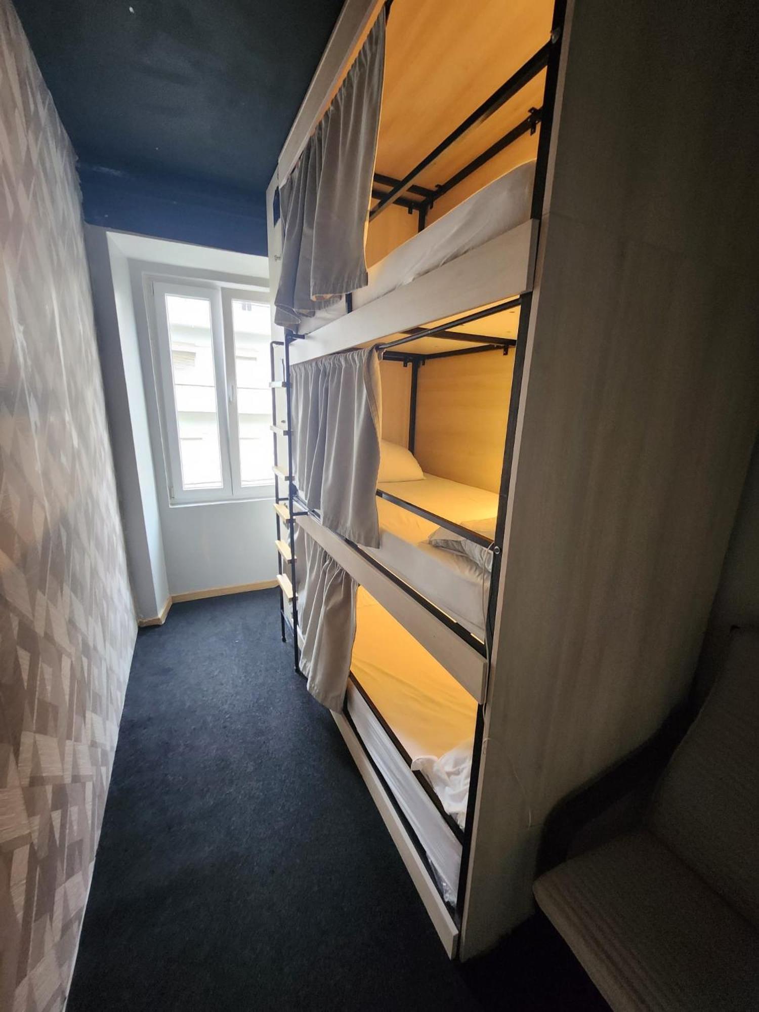 Daora Lisbon Low Cost Hostel Kültér fotó